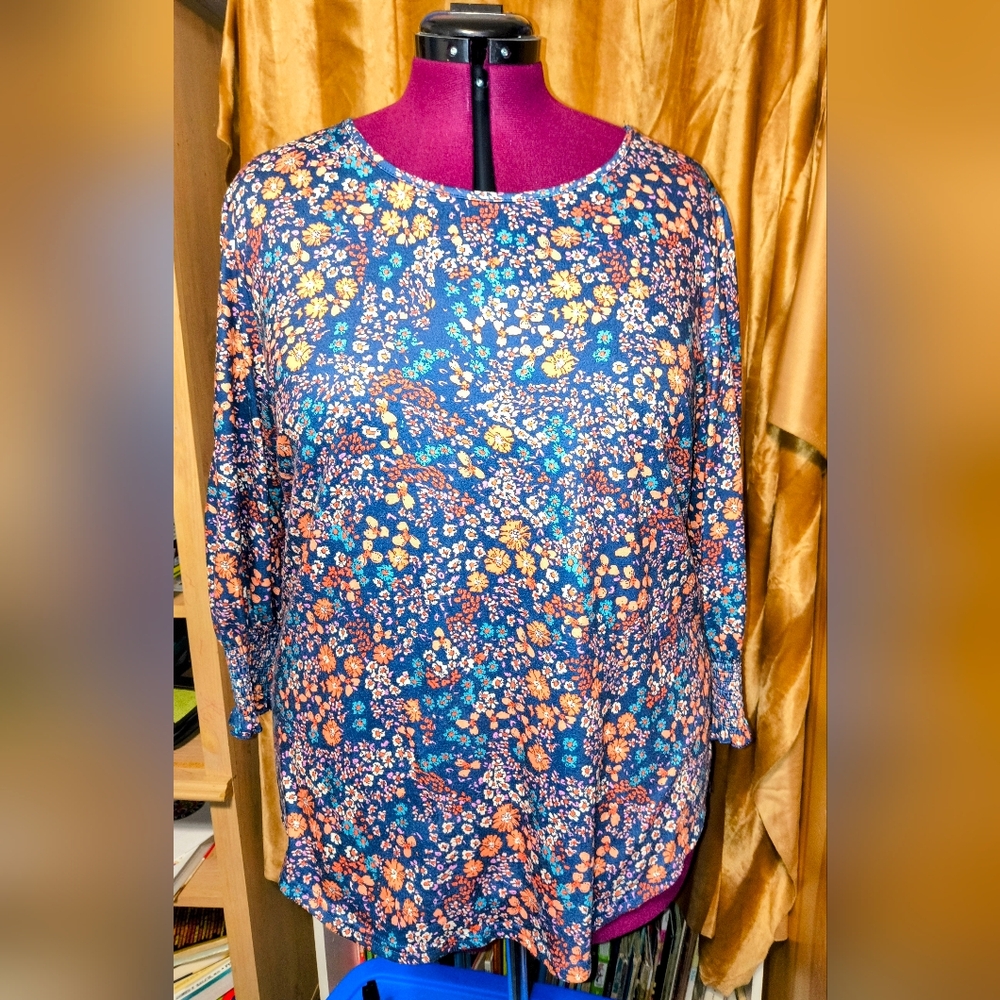 Chic Women's Floral Blouse in Blue and Orange
